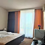 Hotel National